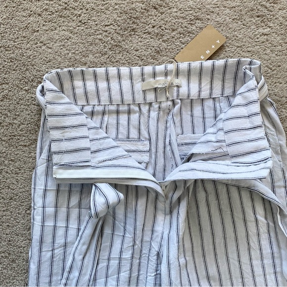 BNWT Monk & Lou White High Rise Pinstripe Paperbag Waist Pants - Picture 9 of 14